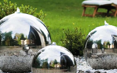 Moderne Terrassenbrunnen & Zierbrunnen für den Garten kaufen – Alles was Sie dazu wissen sollten!