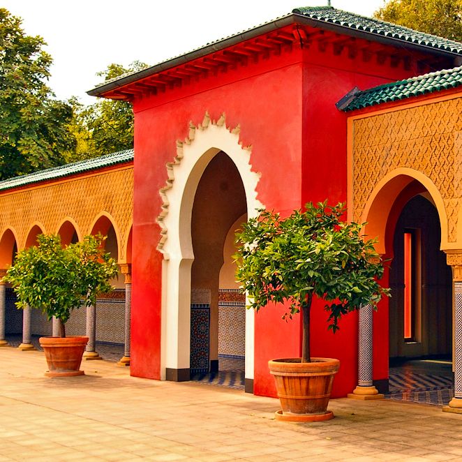 Orientalische Architektur mit hellen Farben