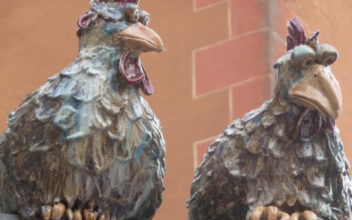 Gartenfiguren aus Stein  Metall & Polyresin – 25 moderne Deko-Ideen