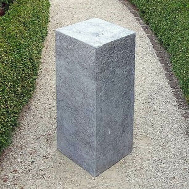 Steinsockel aus Granit in grau - Naturae