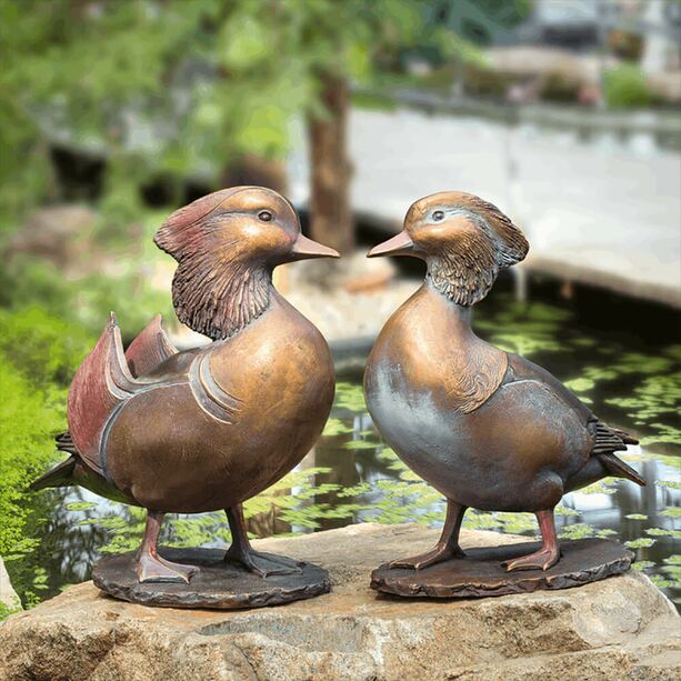 Entenpärchen aus wetterfester Bronze - farbig - Mandarin-Enten