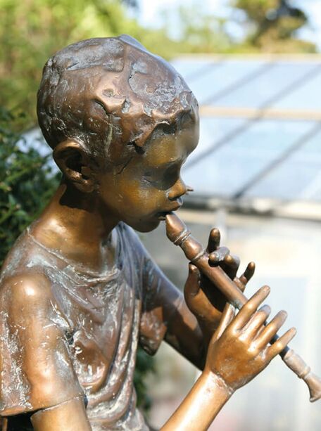 Bronze Jungenstatue - Fltenspieler - limitiert - Junge mit Flte