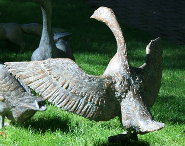 Limitierte Knstler Vogelfiguren aus Bronze - Gnse Set