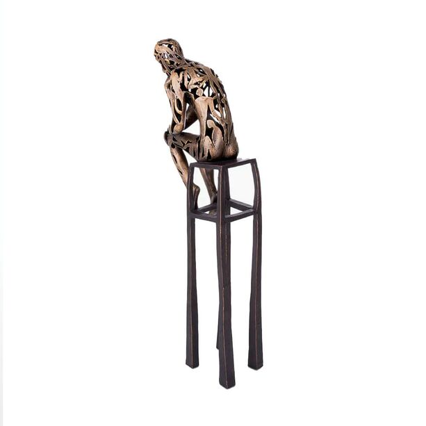 Sitzende Knstlerskulptur - nachdenklicher Mensch - Thinker light