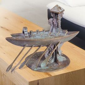Besondere Bootskulptur aus Bronzehandwerk - Sightseeing