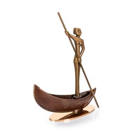 Moderne Bronzeskulptur Frau mit Boot - Wassergttin auf...