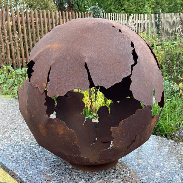 Gartendekoration Kugel aus rostigem Metall - Pila Krato
