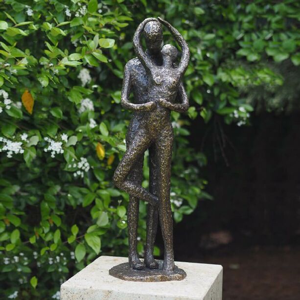 Moderne Gartenfigur - Bronze-Paar stilistisch - Amorana