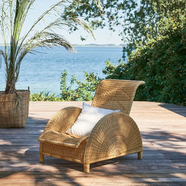 Geschwungener Relax-Sessel für Terrasse oder Garten in Natur - Relaxsessel Birte