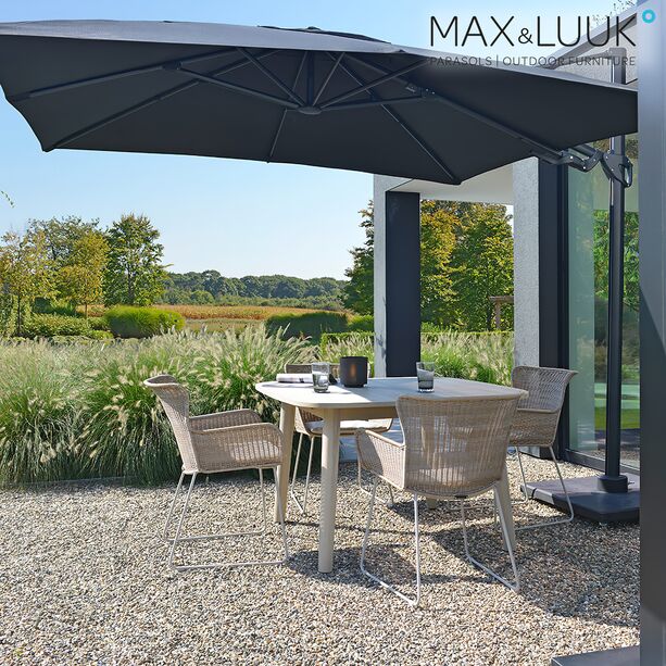 Heller quadratischer Gartentisch aus Teakholz von Max & Luuk - Lennon Tisch