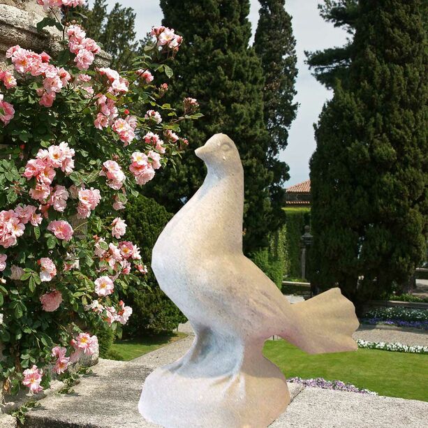 Garten Figur mit Taube - Silvana