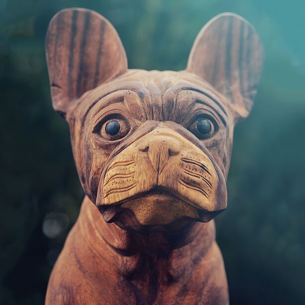 Französische Bulldogge in Handarbeit gefertigt - Unikat Holzskulptur - Lono