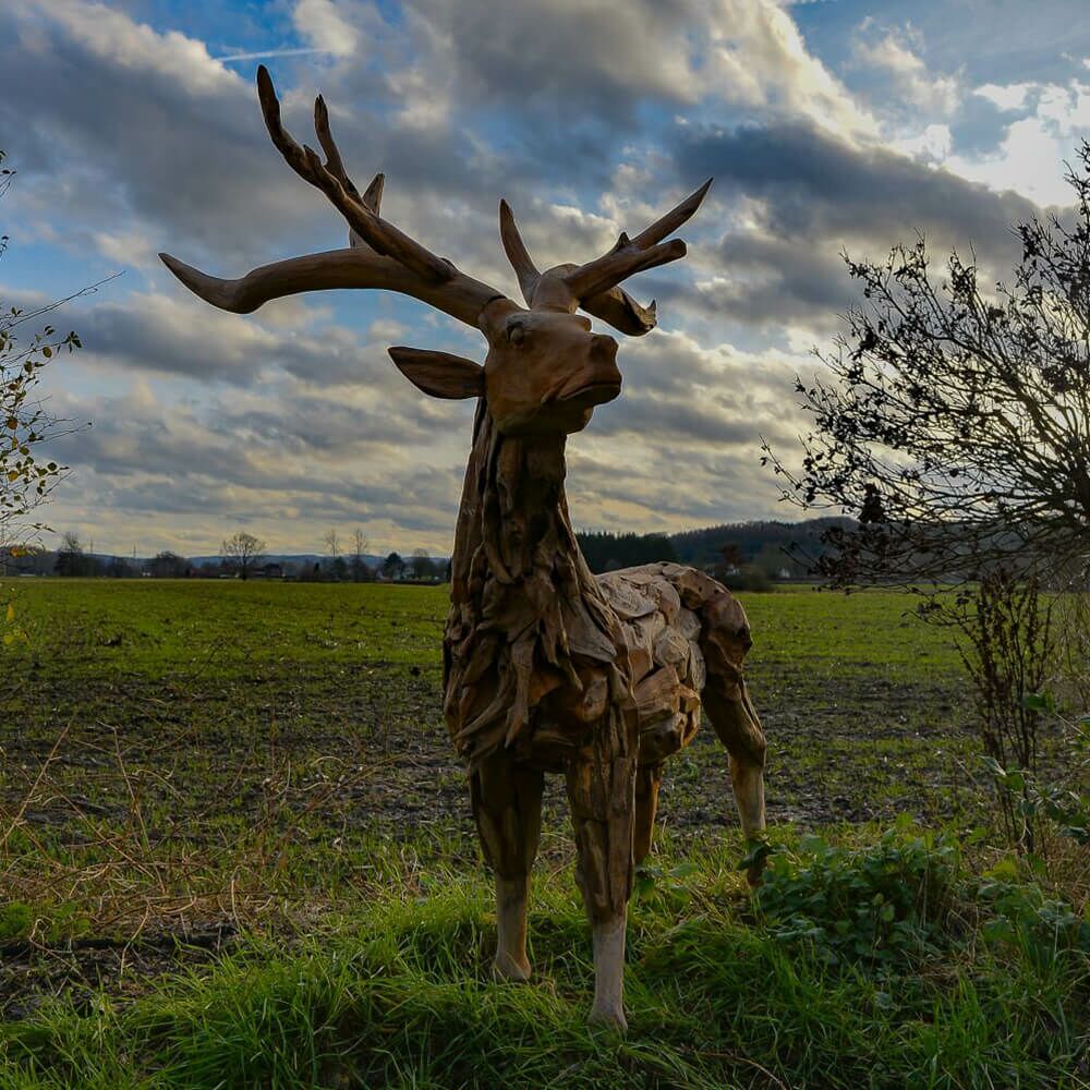 Hirsch Teakholz - Geschnitzte Skulptur Keana aus