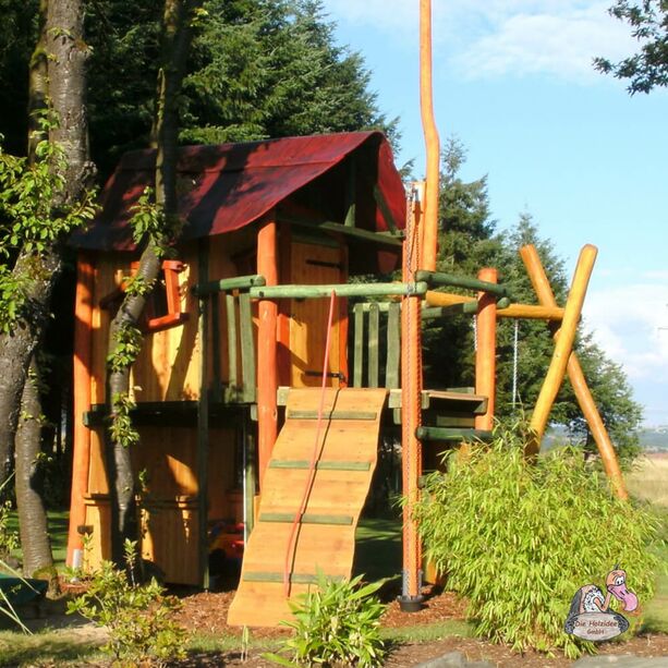 Vielseitiges Spielhaus mit Sprossenwand, Rutsche und Schaukel - Spielhaus Wlfchen