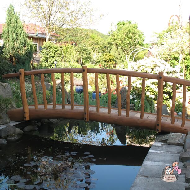 Einzigartige Holzbrücke für den Garten aus Eiche und Robinie - Brücke Teich