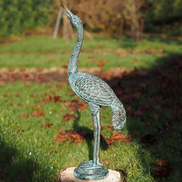 Bronze Vogelfigur Kranich ruft - Stehende Dekostatue  - Kranich Krigp