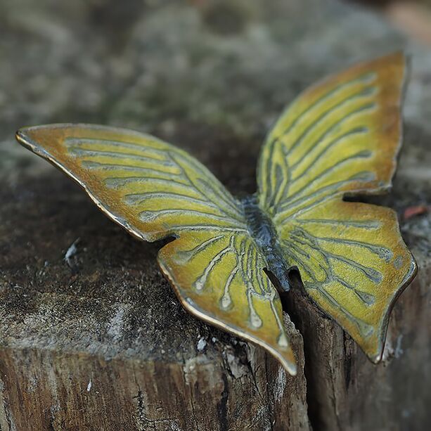 Gelber Schmetterling aus Bronze als Gartenskulptur - Schmetterling San