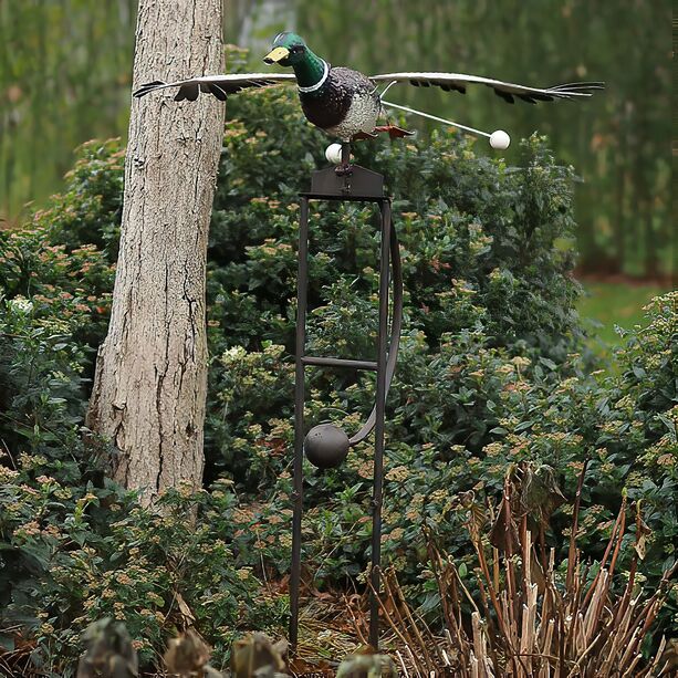 Fliegender Entenerpel als Garten Schwingfigur rostend - Katarano
