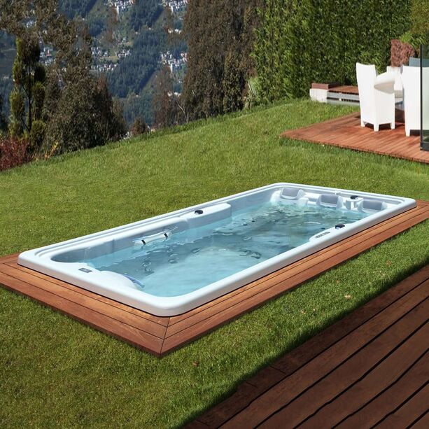 Groes Outdoor Swim Spa mit Massagefunktion fr Zuhause - Husani