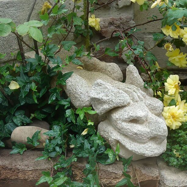 Mystischer Wasserspeier aus Stein fr den Gartenteich - Grymero