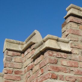 Gebogene Ecke f�r antike Mauerabdeckung - rechter Winkel - Chero Corner / Ecke au�en