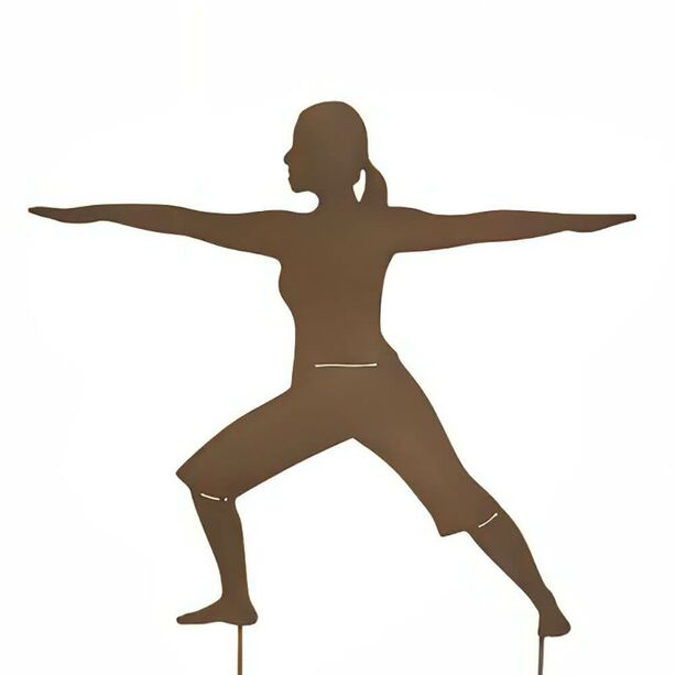 Garten Frauenfigur aus Eisen - Die Kriegerin in Rostoptik - Yoga Kriegerpose