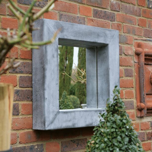 Quadratisches Fenster aus Stahl fr Gartenmauern - Mirrare Finto