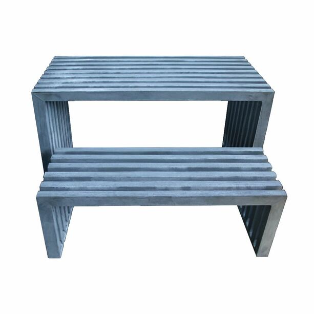 Grauer Outdoor Tisch aus Stahl - wetterfest - Flurena / 76x120x60cm (HxBxT)