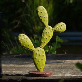Kleiner immergrner Kaktus aus Metall - besondere...