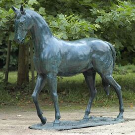 Groe Bronze Statue mit Pferd  - Don Camero