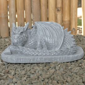 Liegende Drachen Skulptur aus Steinguss - besondere...