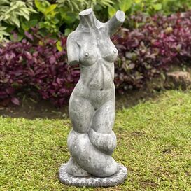 Eleganter Steinguss Torso f�r drau�en - weiblich - Kansho