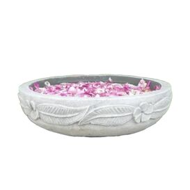 Besondere Steinguss Wasserschale mit Frangipani Bl�ten - Sukaya