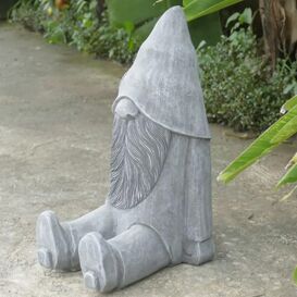Sitzender Gartenzwerg aus Steinguss - wetterbest�ndige...