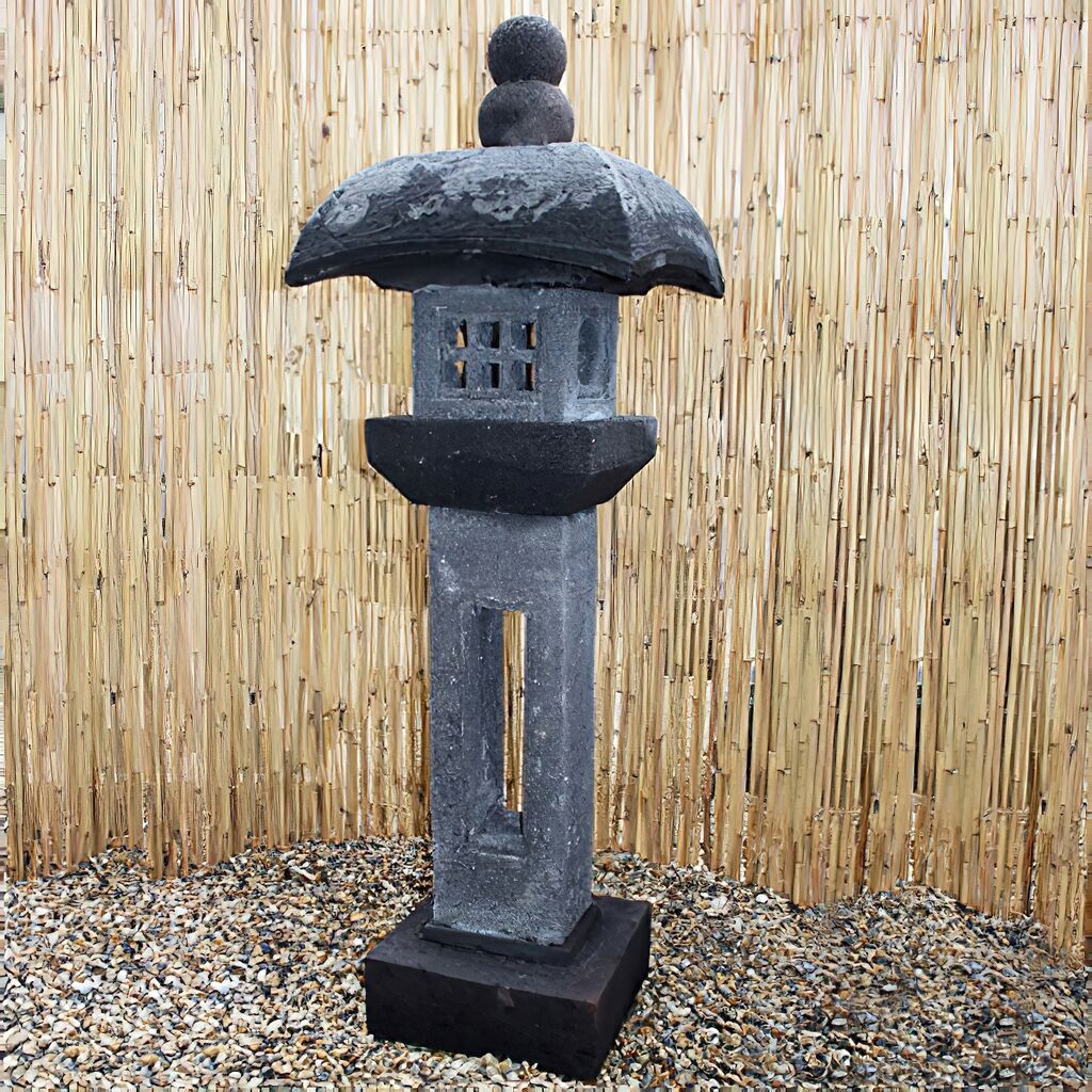*NEU*: Japanische Steinleuchte “Momoka” aus Lavastein, grau (Kopie)
